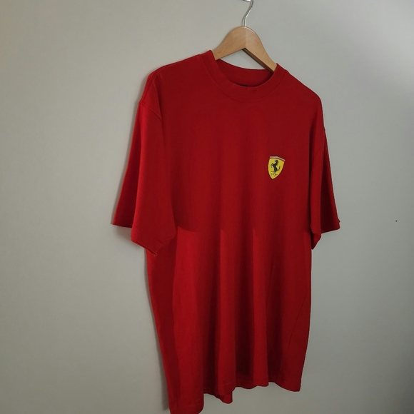 Vintage x 2002 Collectible Scuderia Ferrari Yellow Badge T-shirt - Picture 3 of 7